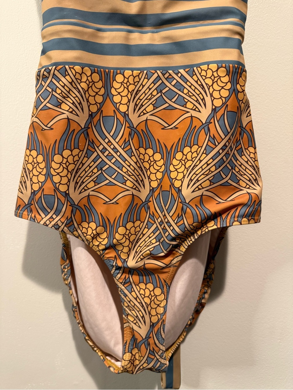 Albion Fit Dorothy One Piece Swim Golden Hour size XL - Picture 10 of 16